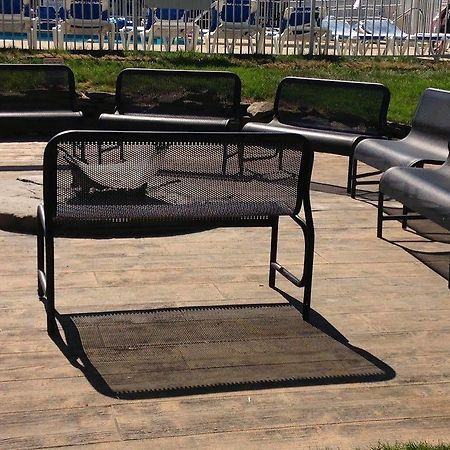 Lakeside Motor Lodge Port Austin 외부 사진